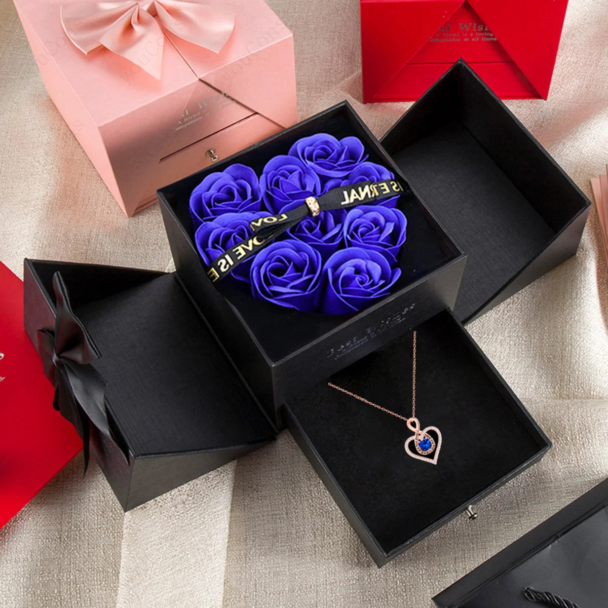 Naszyjnik z zawieszką w kształcie serca z cyrkoniami z dziewięcioma różami w pudełku – zestaw biżuterii 2026
